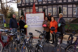 Fahrräder Betonwerk Vienenburg 2015111 Abgabe Station Fahrräder für Flüchtlinge
